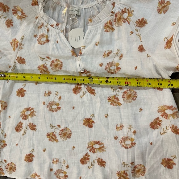 Wonderly Blouse NWT - Picture 4 of 9